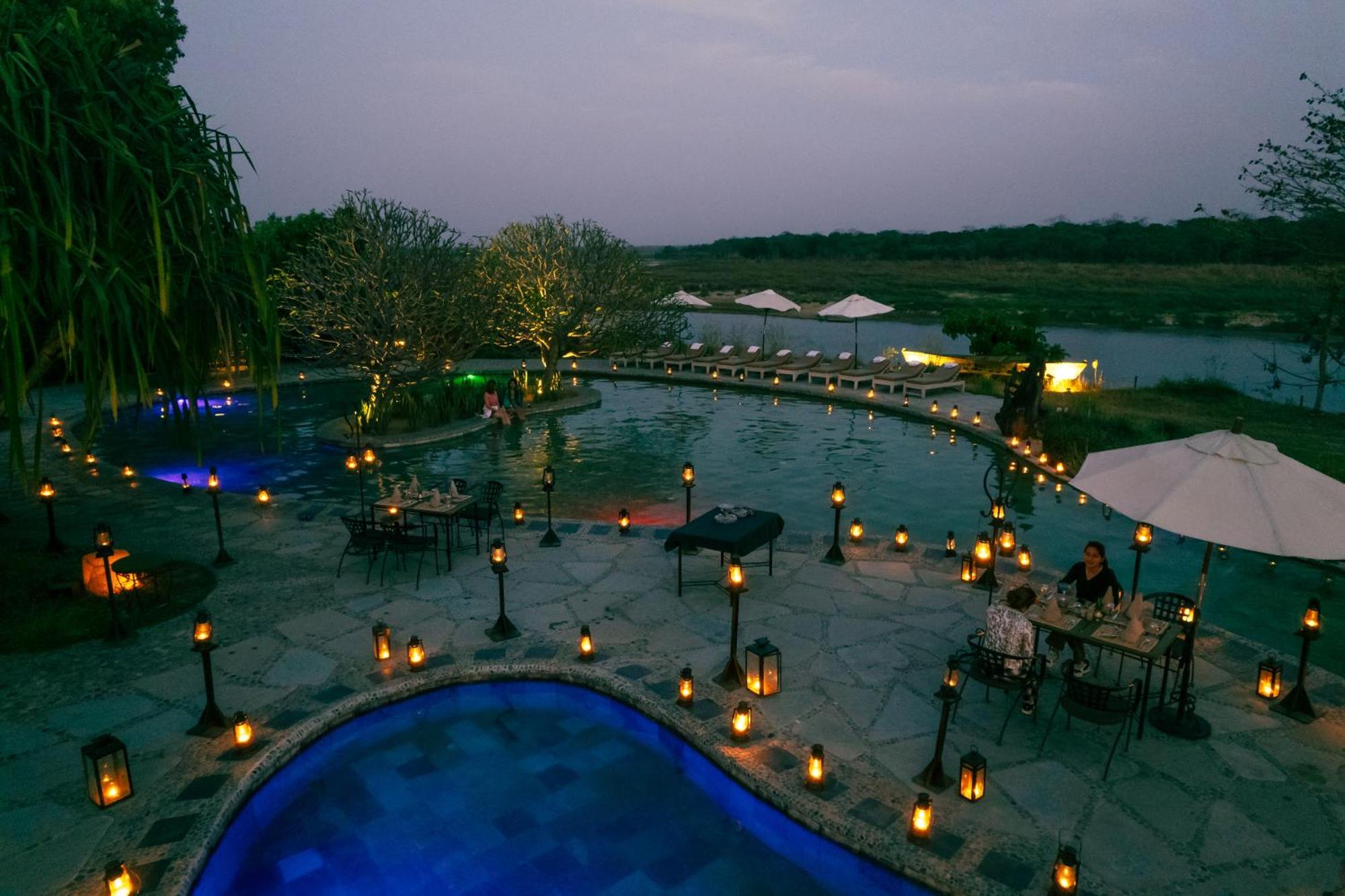 Barahi Jungle Lodge Meghauli Exterior foto